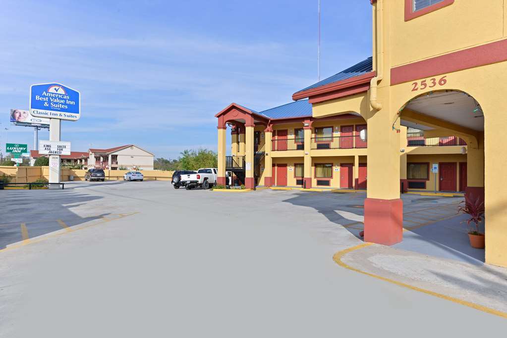 Americas Best Value Inn Downtown Houston Bagian luar foto