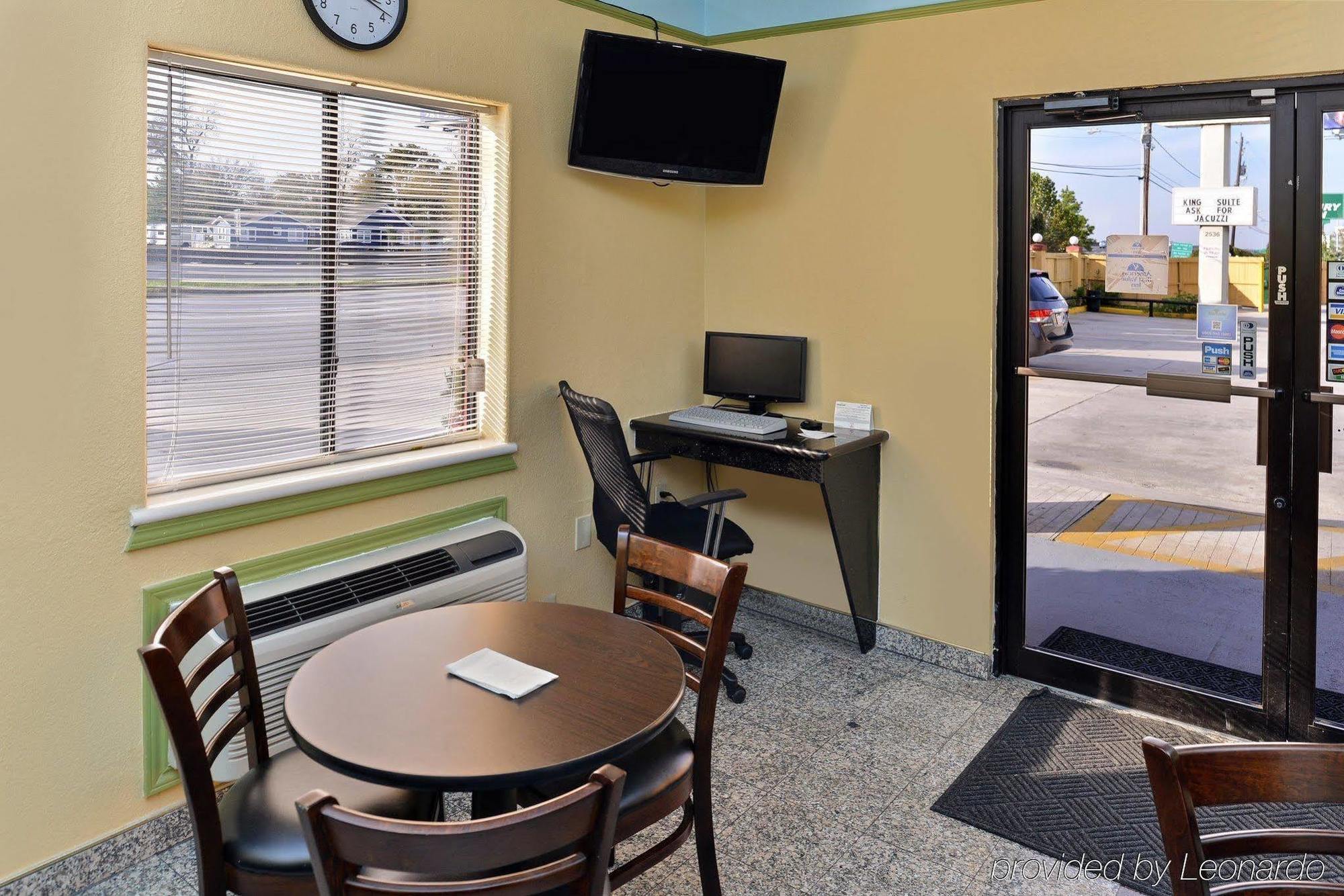 Americas Best Value Inn Downtown Houston Bagian luar foto